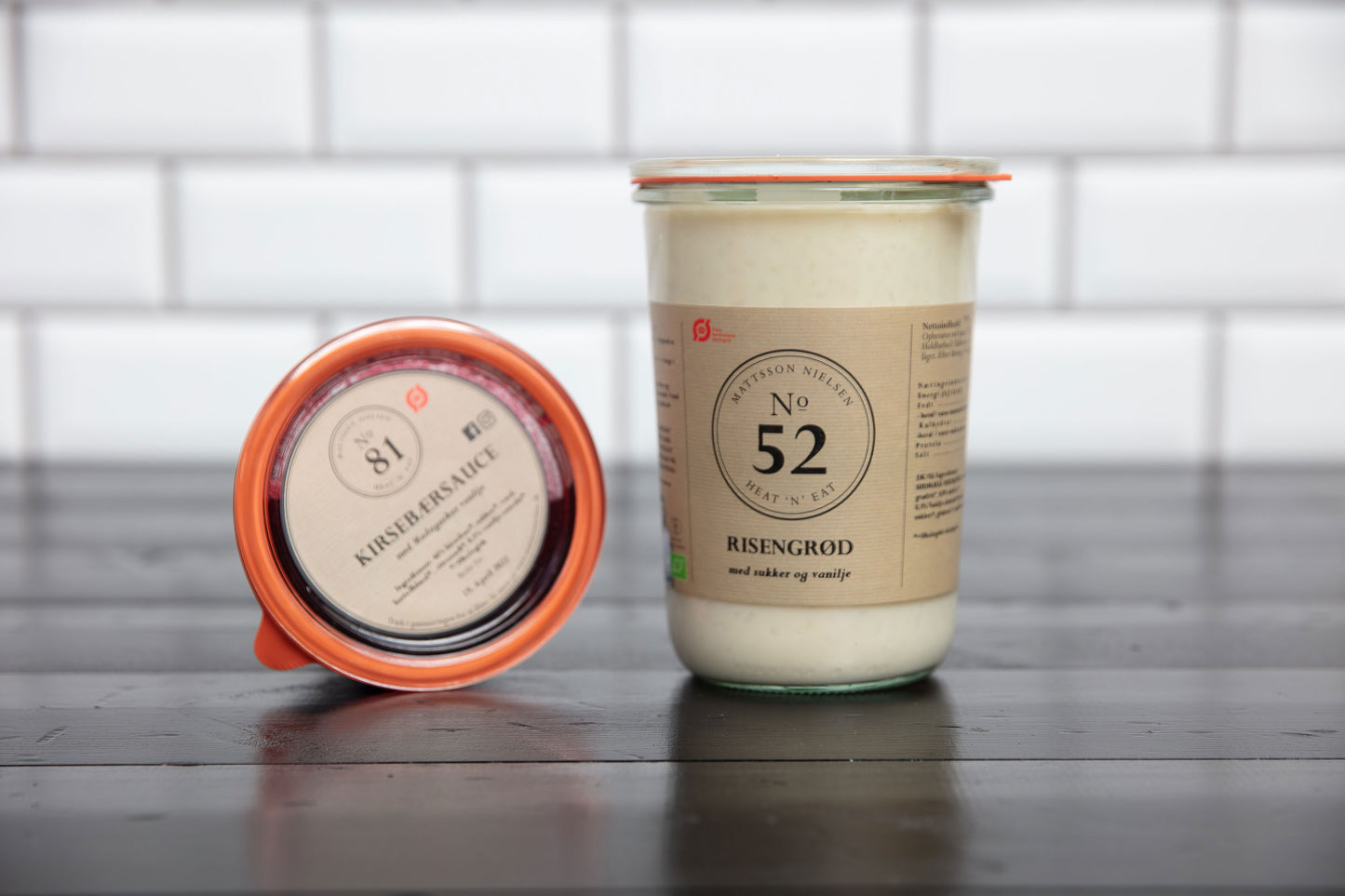 Sæsonvare kommer tilbage nov. 25 - Økologisk Risengrød No. 52 og Økologisk Kirsebærsovs  No. 81